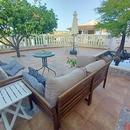 Falconera Apartaments, A Faldas De La Montana Lejlighed