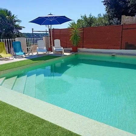 Falconera Apartaments, A Faldas De La Montana