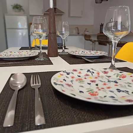 Falconera Apartaments, A Faldas De La Montana Lejlighed *