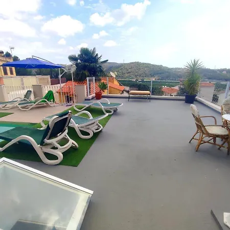 Lejlighed Falconera Apartaments, A Faldas De La Montana